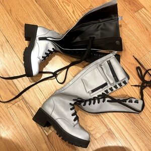 Current Mood Reflective Obsidian Boots Size 7